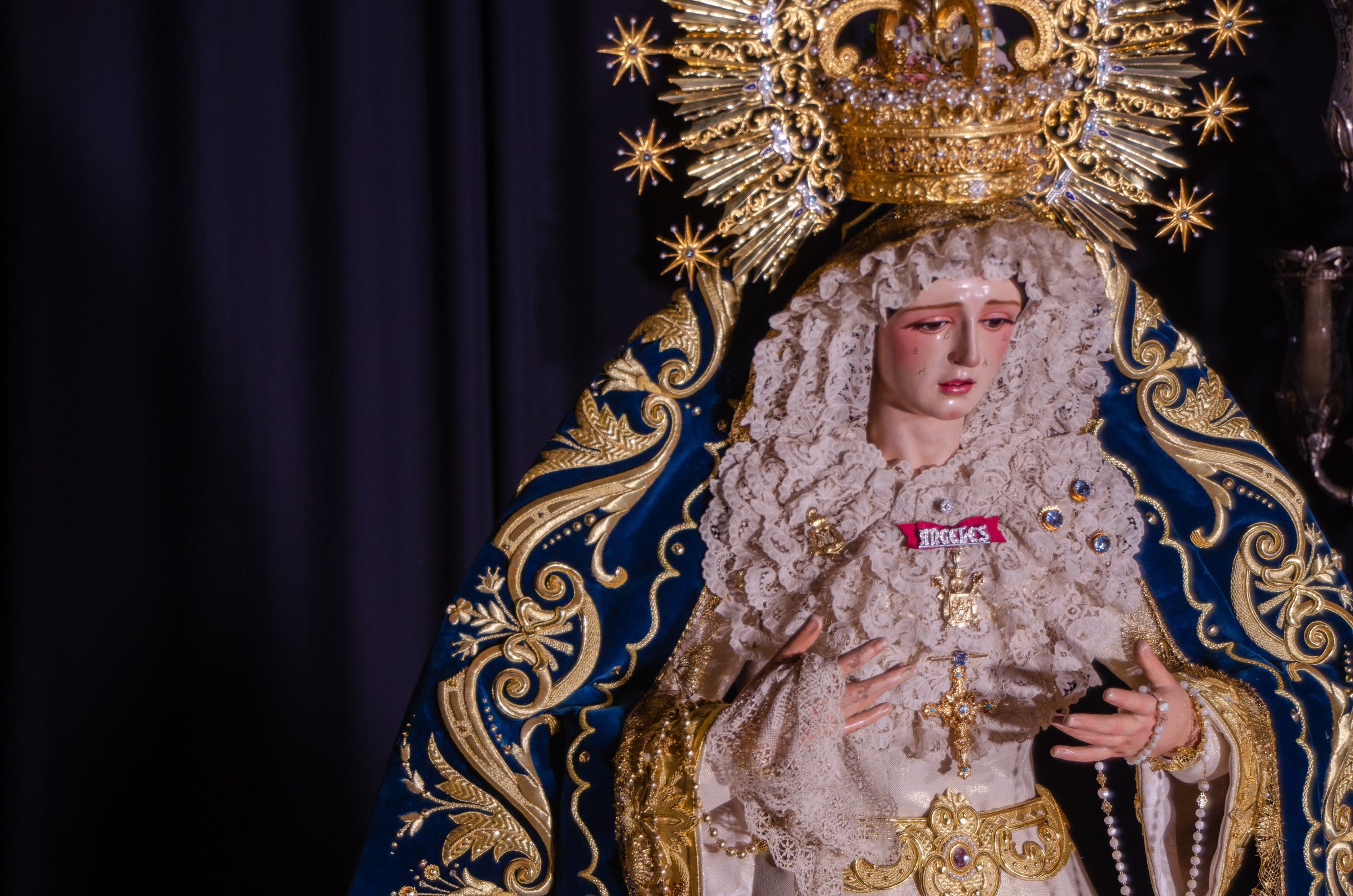 Nuestra Señora de los Ángeles Coronada